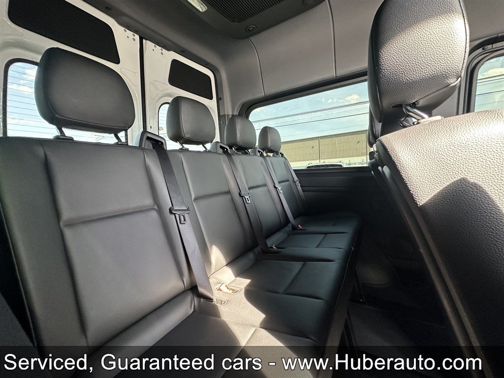 Used 2024 Mercedes-Benz Sprinter 2500 image 21