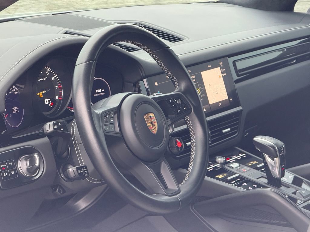 Used 2023 Porsche Cayenne Turbo GT AWD/4WD image 40