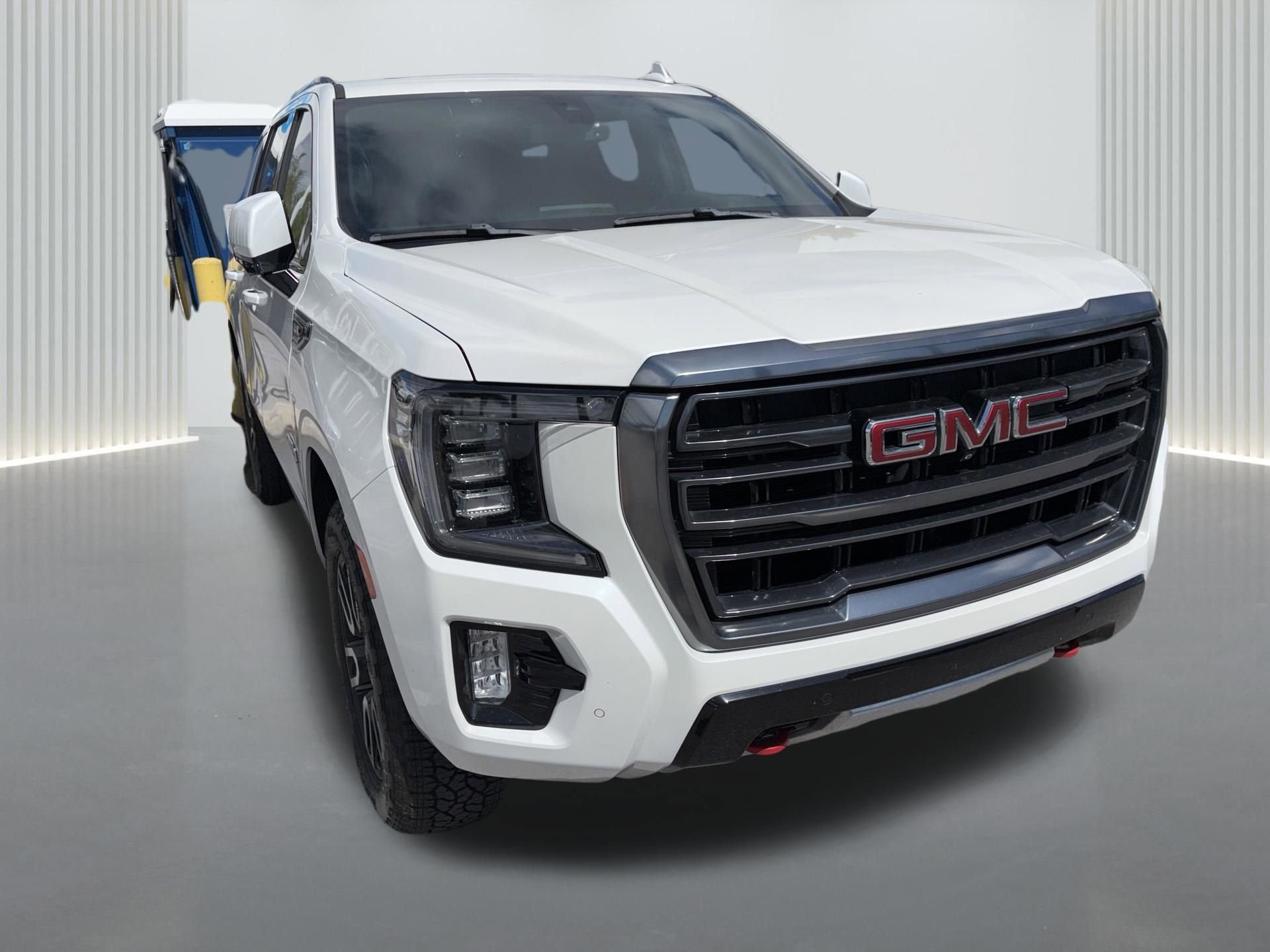 Used 2021 GMC Yukon AT4 w/ AT4 Premium Package image 9