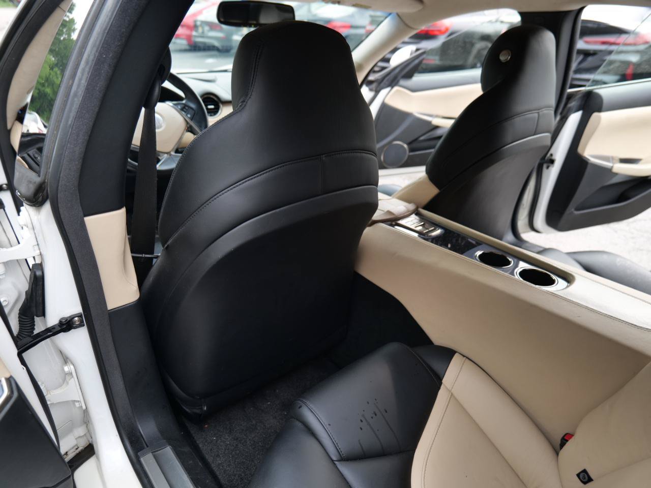 Used 2012 Fisker Karma EcoSport RWD image 38