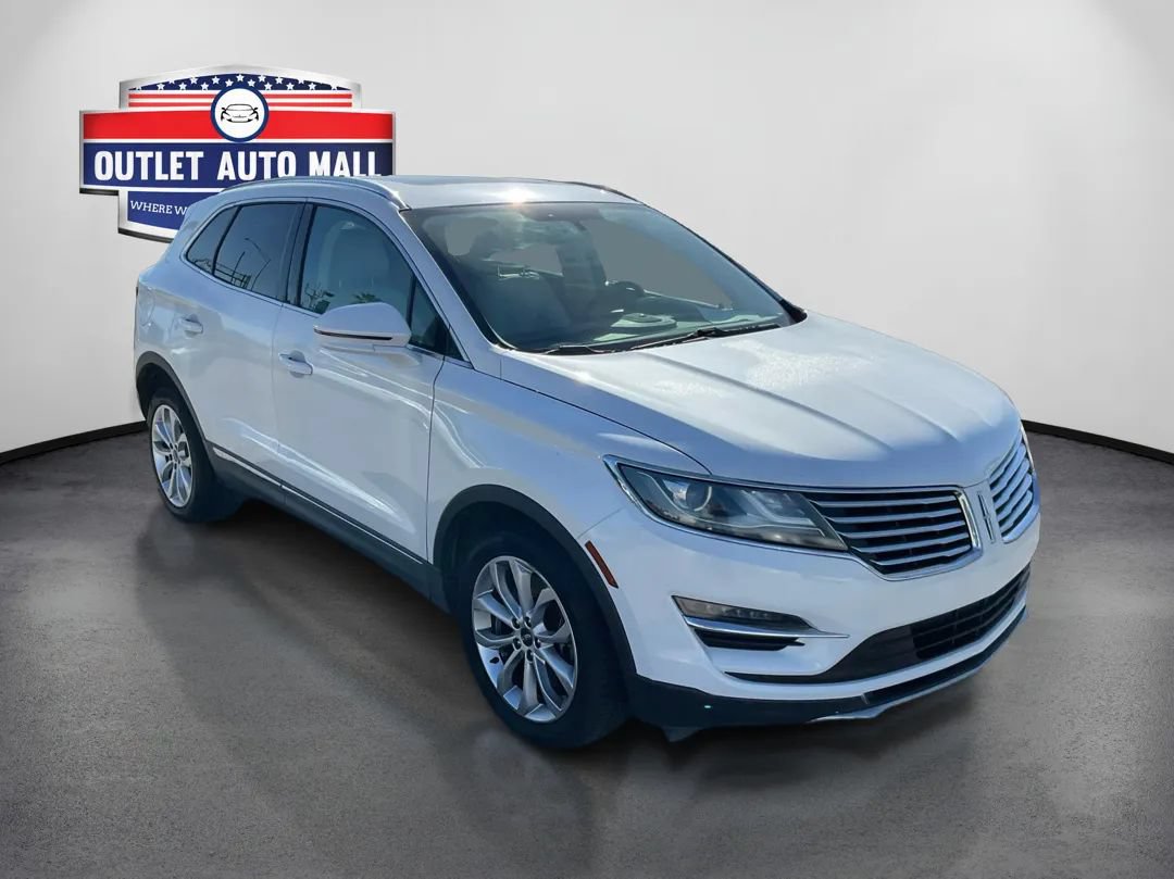 Used 2015 Lincoln MKC FWD w/ Equipment Group 101A Select
