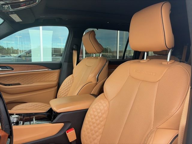 Used 2022 Jeep Grand Cherokee L Summit image 9