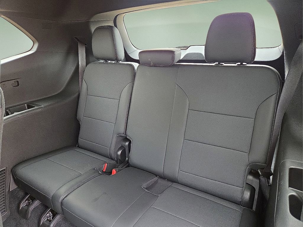 Used 2026 Buick Enclave Preferred FWD image 18