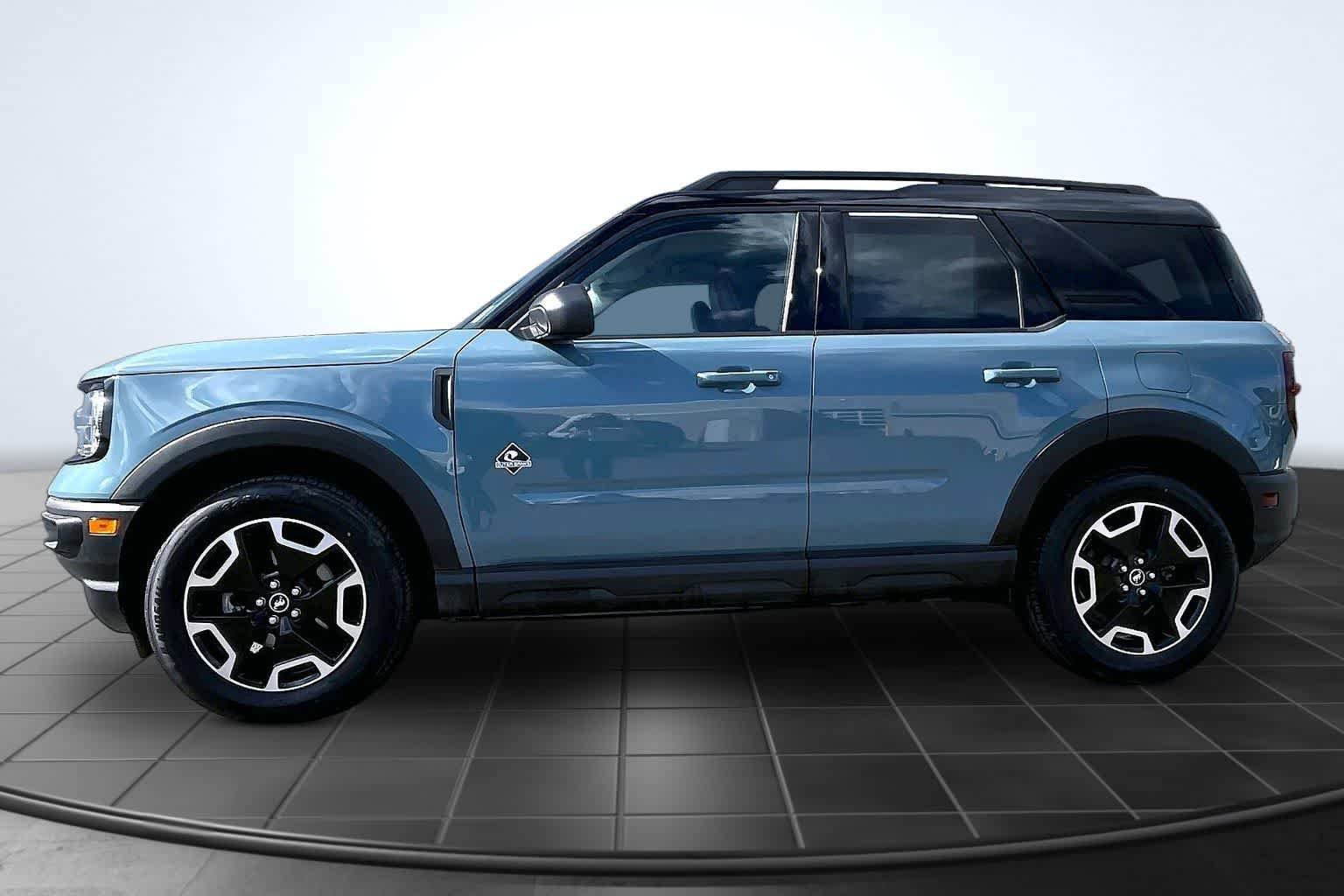 Used 2021 Ford Bronco Sport Outer Banks AWD/4WD image 3