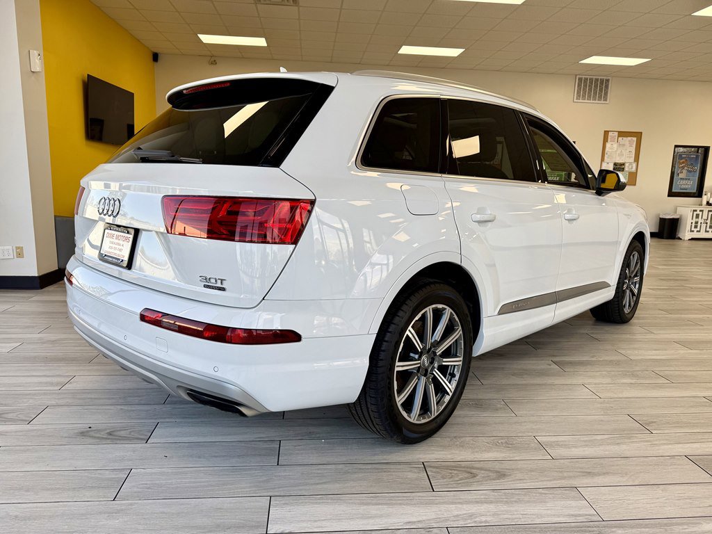 Used 2017 Audi Q7 3.0T Premium Plus image 6