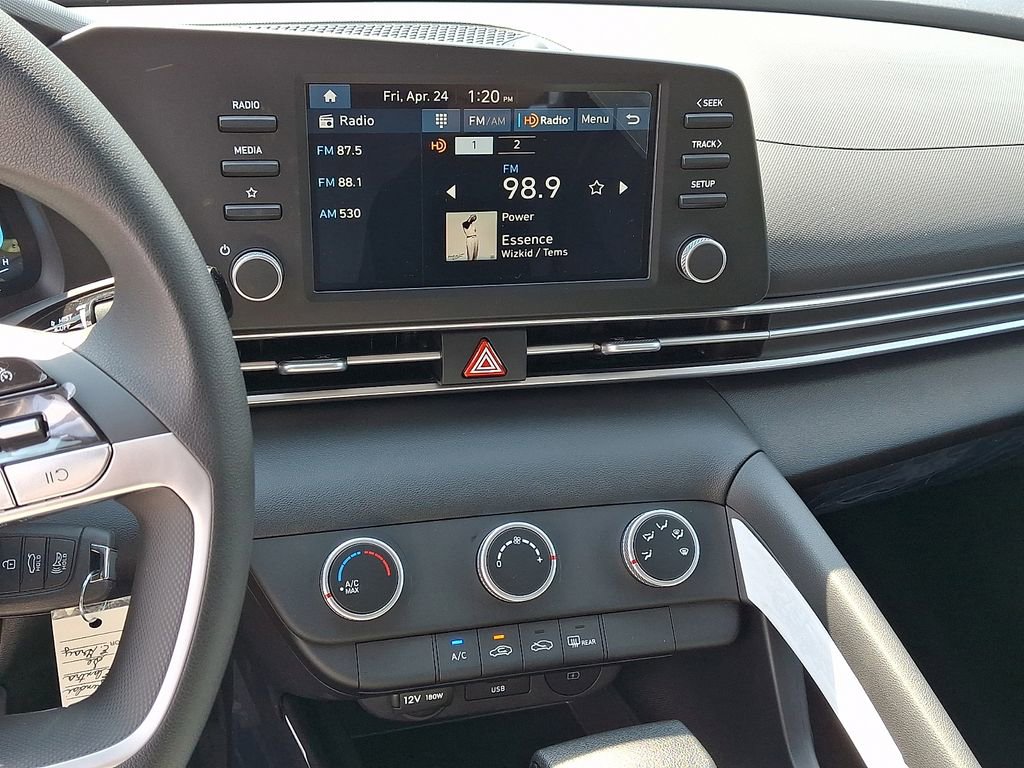 New 2026 Hyundai Elantra SE FWD image 12