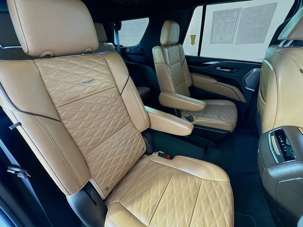 Used 2022 Cadillac Escalade Sport w/ Touring Package image 30