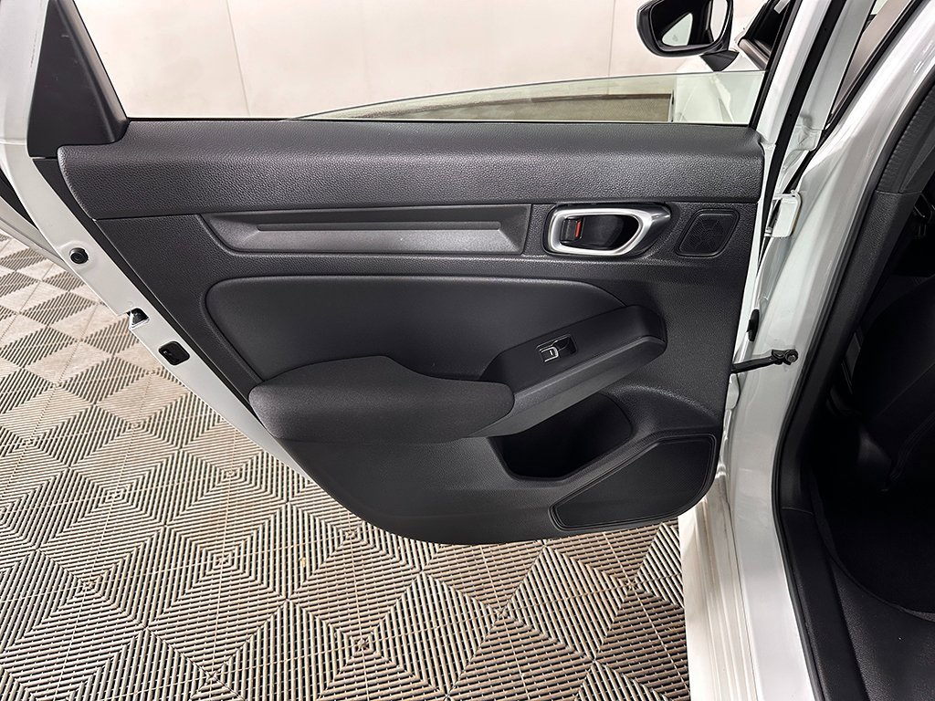 Used 2023 Honda Civic Sport image 21