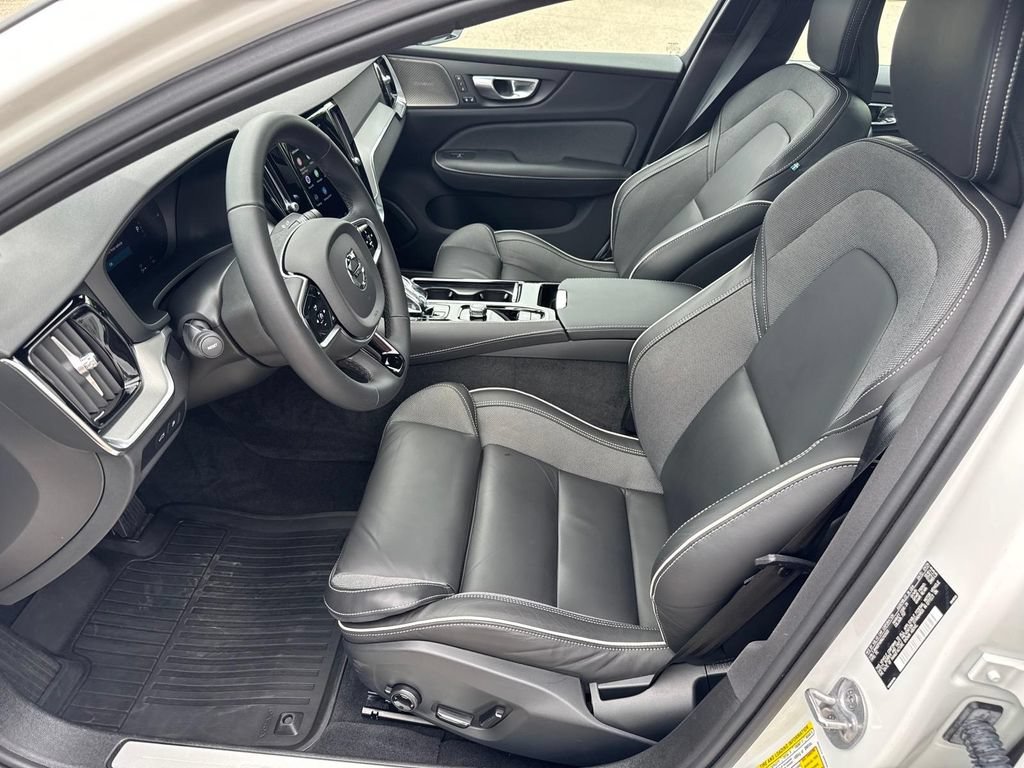 Used 2024 Volvo S60 T8 Plus w/ Climate Package AWD/4WD image 7