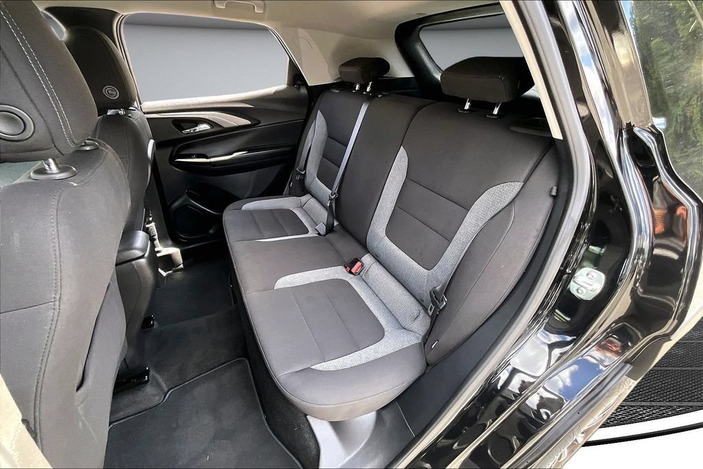 Used 2025 Chevrolet TrailBlazer LT AWD/4WD image 22