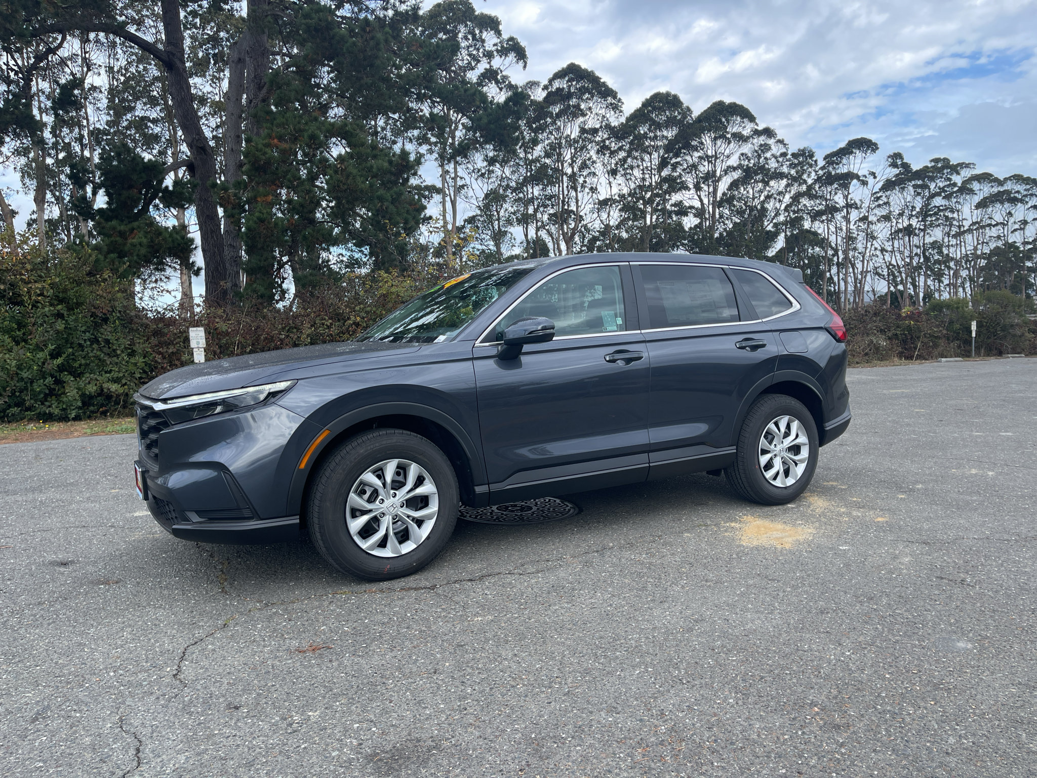 New 2027 Honda CR-V LX image 2