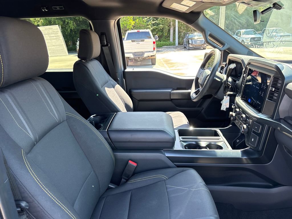 Used 2025 Ford F150 STX RWD image 27