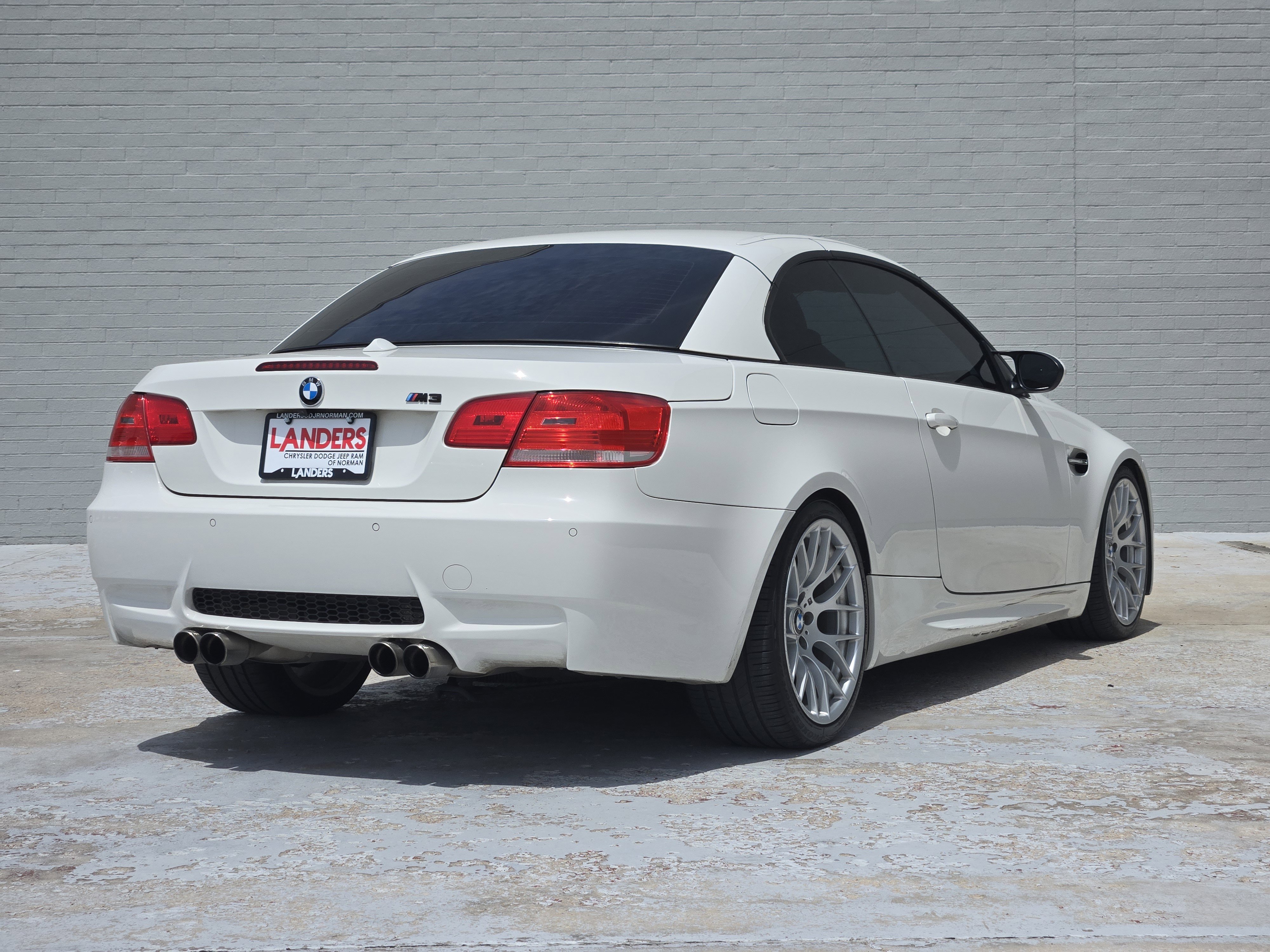 Used 2010 BMW M3 Convertible RWD image 7