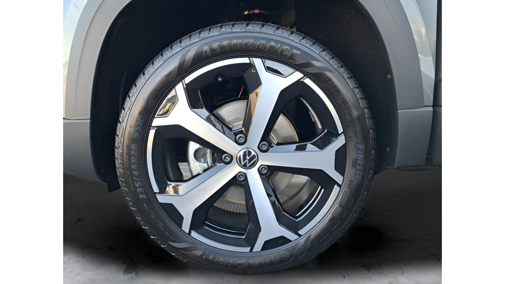 New 2025 Volkswagen Taos SEL AWD/4WD image 34
