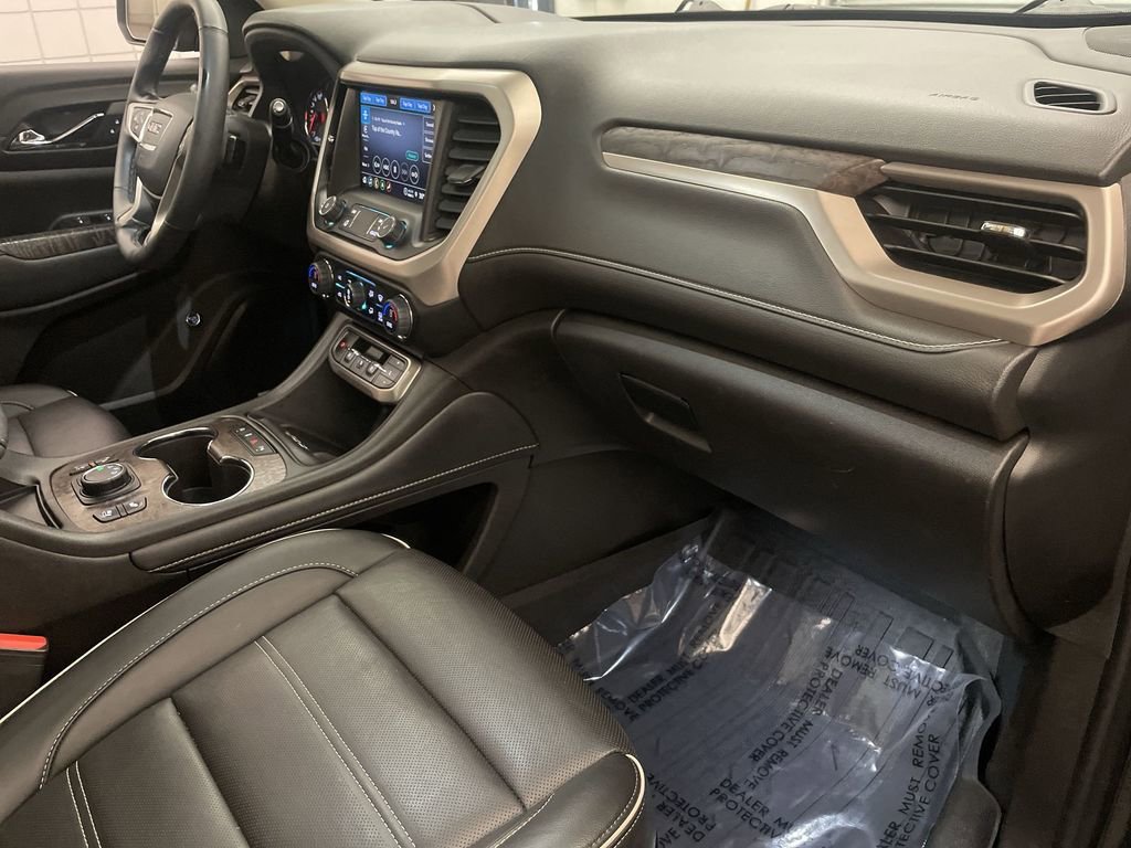 Used 2023 GMC Acadia Denali w/ Denali Ultimate Package image 22