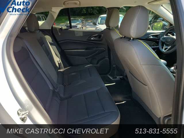 Used 2025 Chevrolet Trax ACTIV w/ Driver Confidence Package FWD image 26