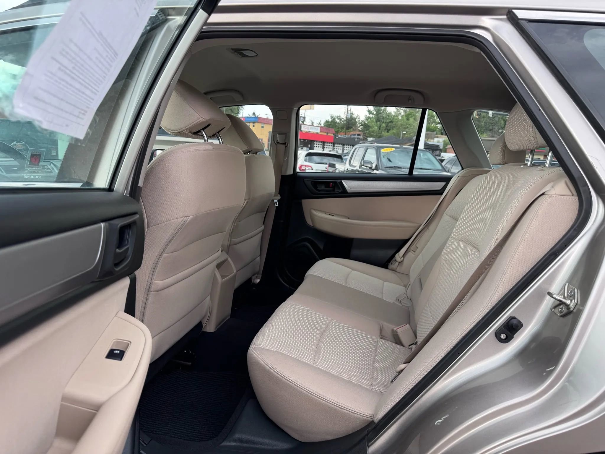 Used 2017 Subaru Outback 2.5i AWD/4WD image 15