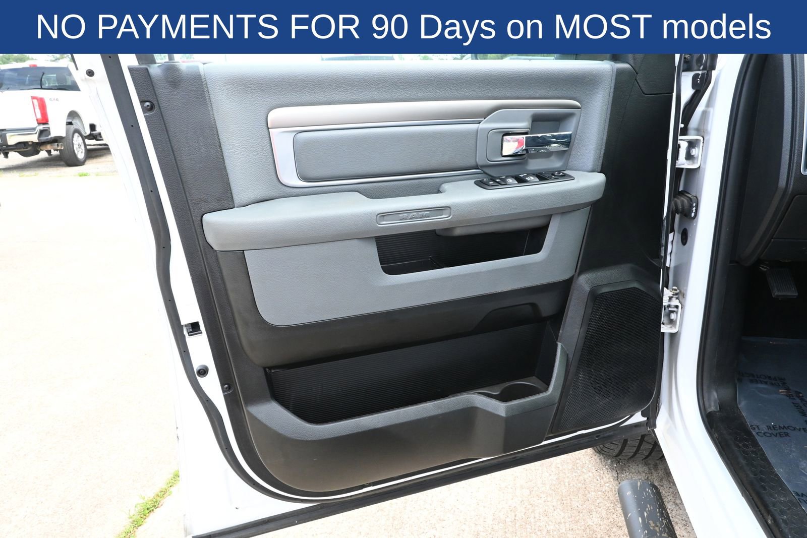 Used 2019 RAM 1500 Classic Warlock RWD image 8