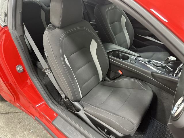 Used 2022 Chevrolet Camaro LT RWD image 25