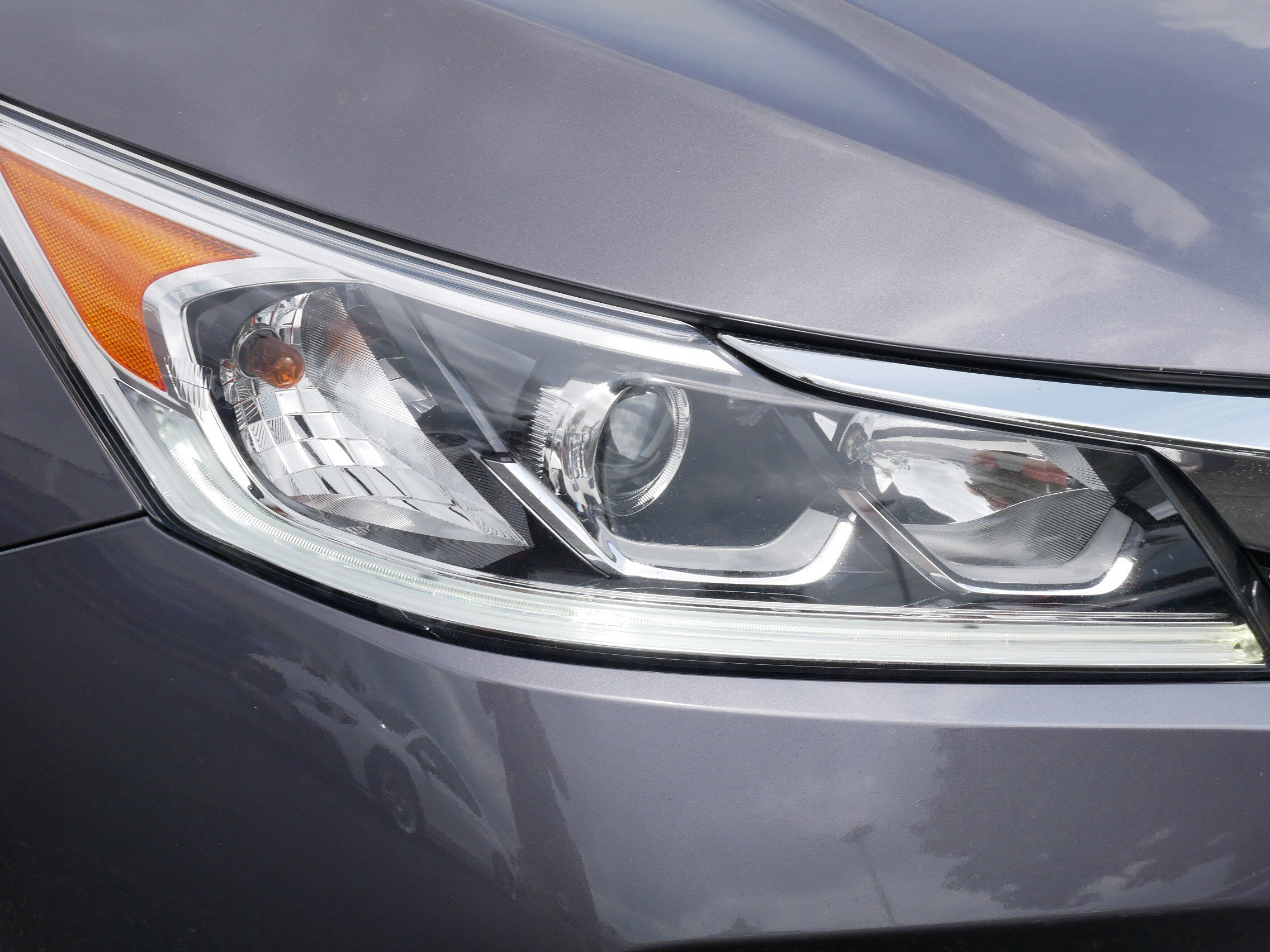 Used 2017 Honda Accord EX-L image 16