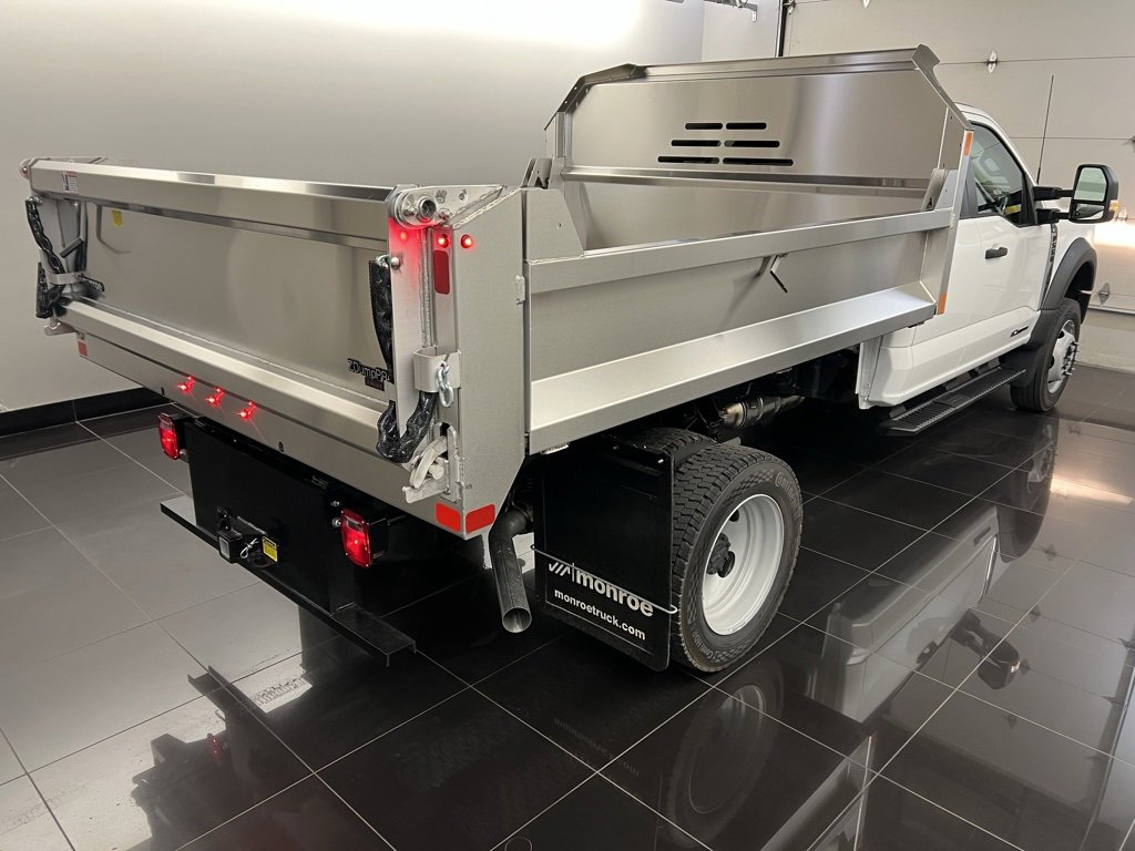 New 2025 Ford F550 4x4 Supercab Super Duty image 6