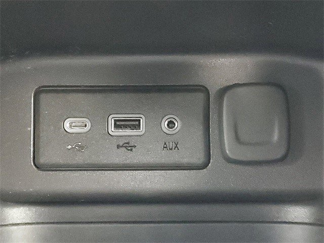 Certified 2024 Chevrolet Equinox RS image 30