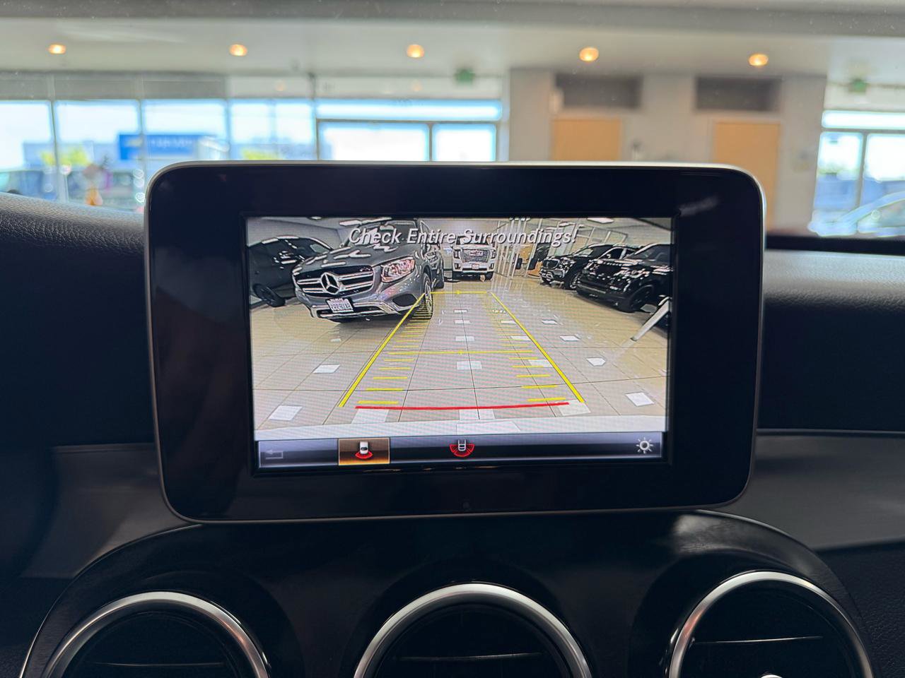 Used 2018 Mercedes-Benz C 300 Sedan image 16