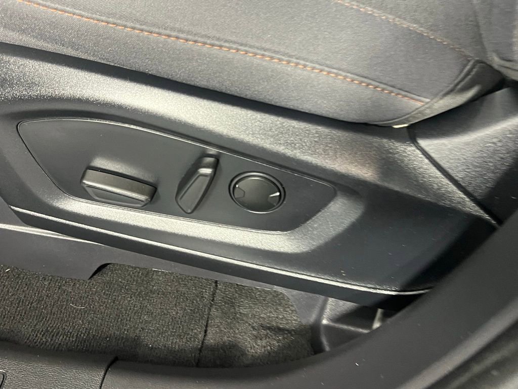Used 2025 Ford Explorer Active image 23