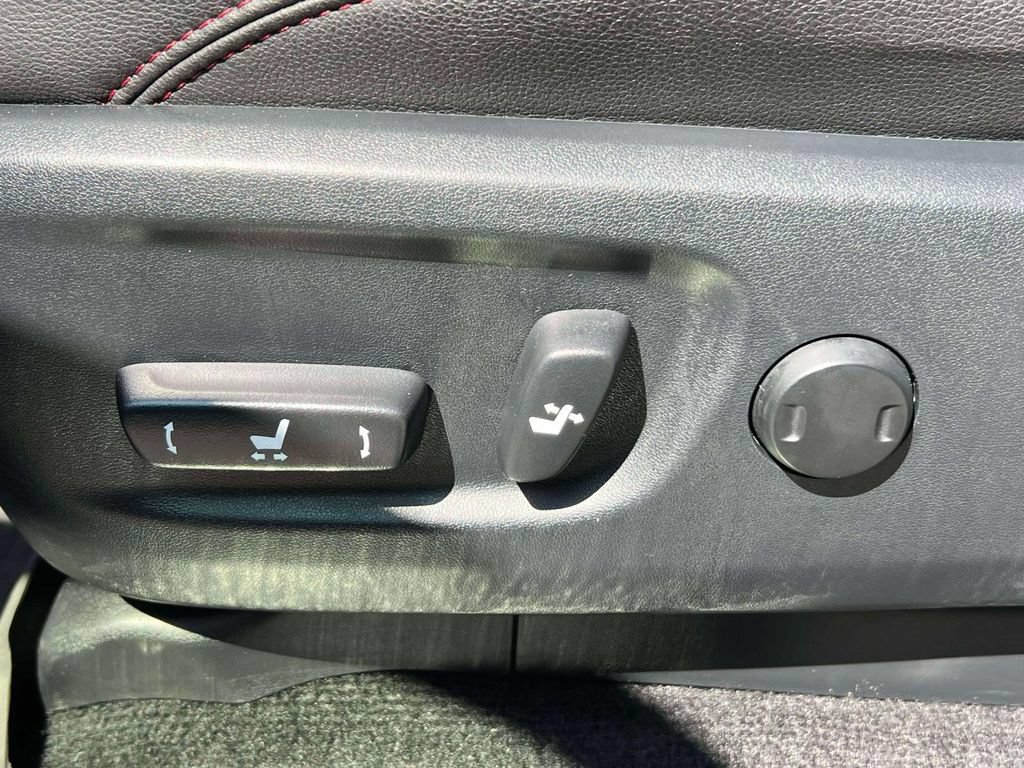 Used 2023 Toyota 4Runner TRD Pro AWD/4WD image 17
