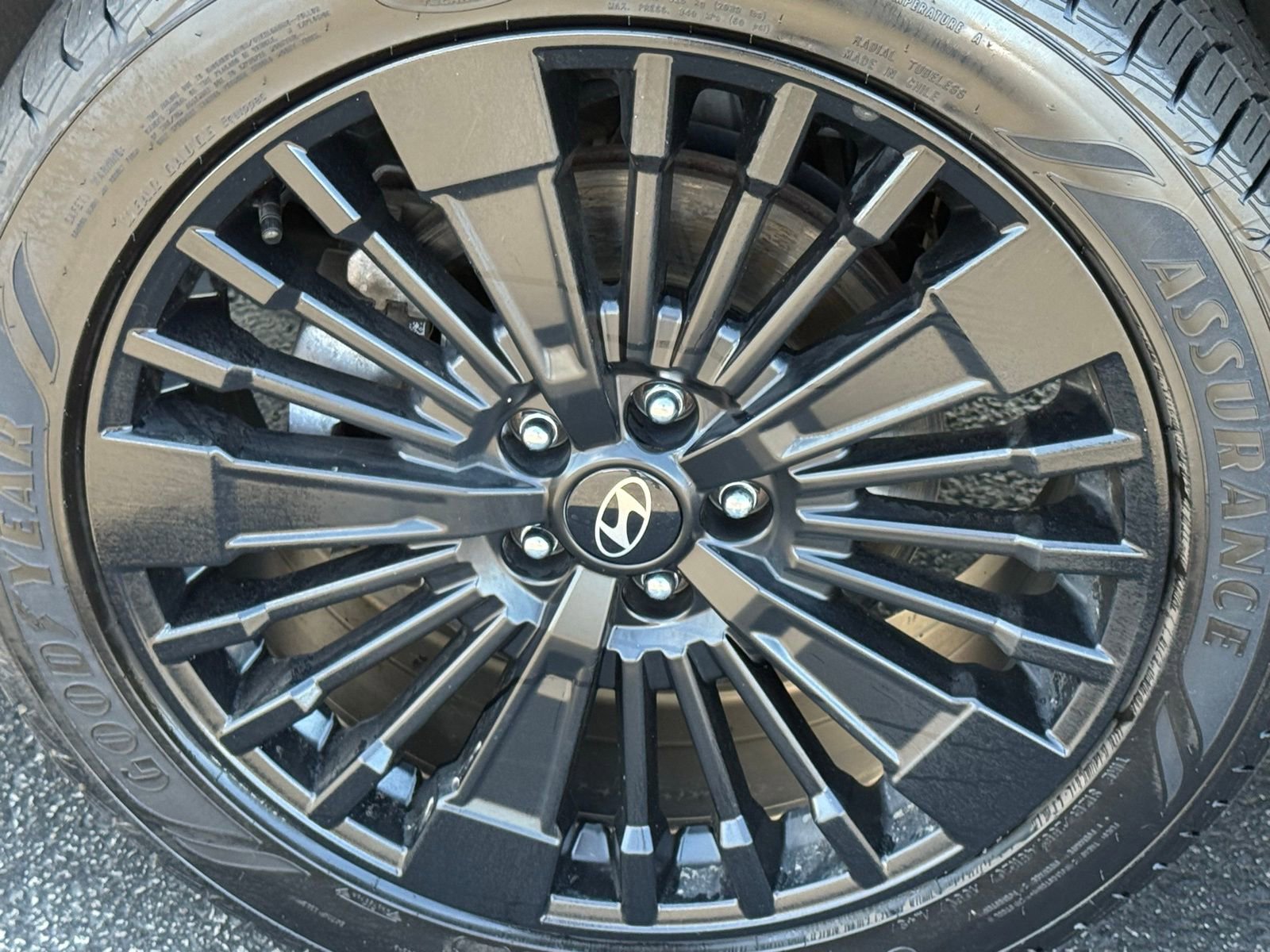 Used 2024 Hyundai Santa Fe Calligraphy image 10