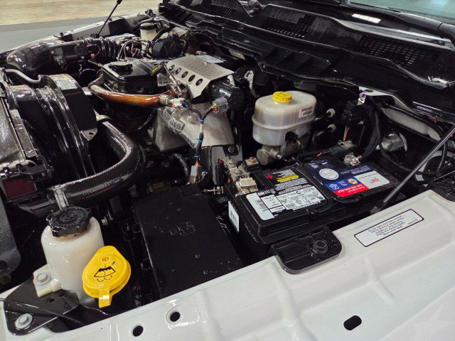 Used 2018 RAM 3500 SLT w/ Cold Weather Group image 97