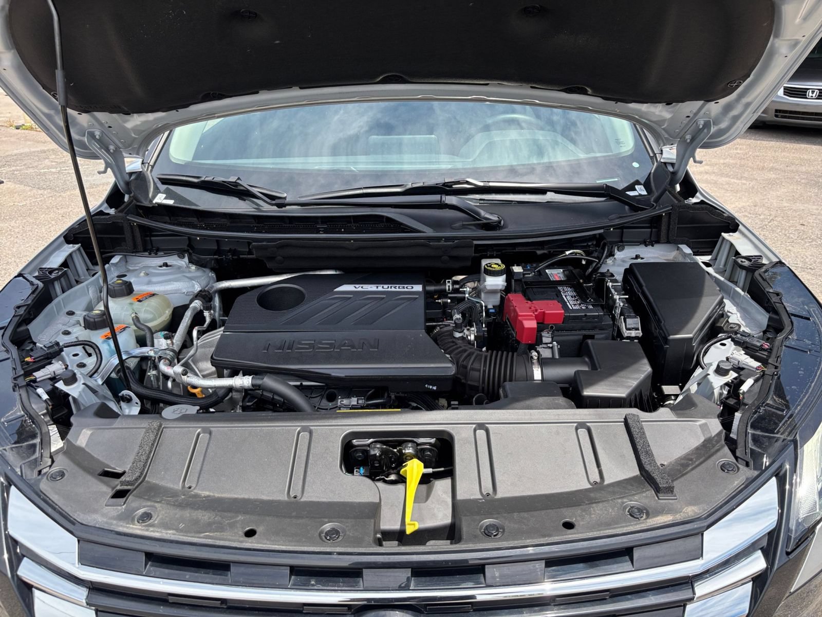 Used 2025 Nissan Rogue SV FWD image 29
