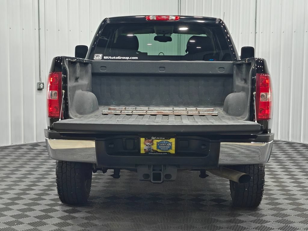 Used 2011 Chevrolet Silverado 2500 LT w/ Snow Plow Prep Package AWD/4WD image 20