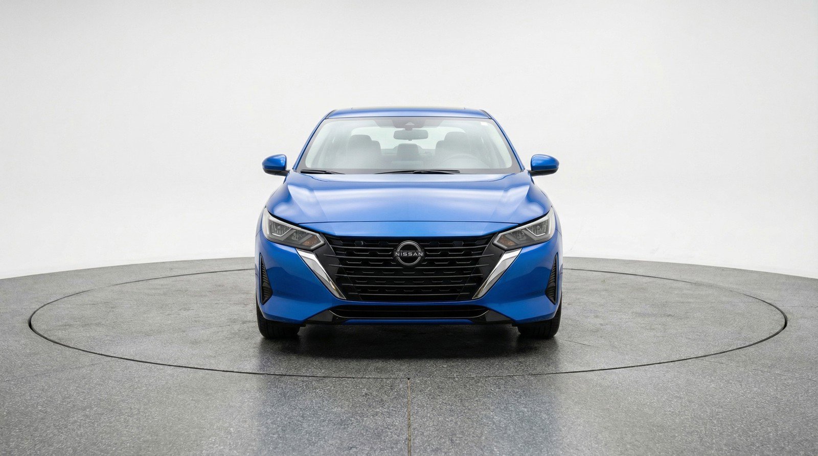 Used 2025 Nissan Sentra SV image 2