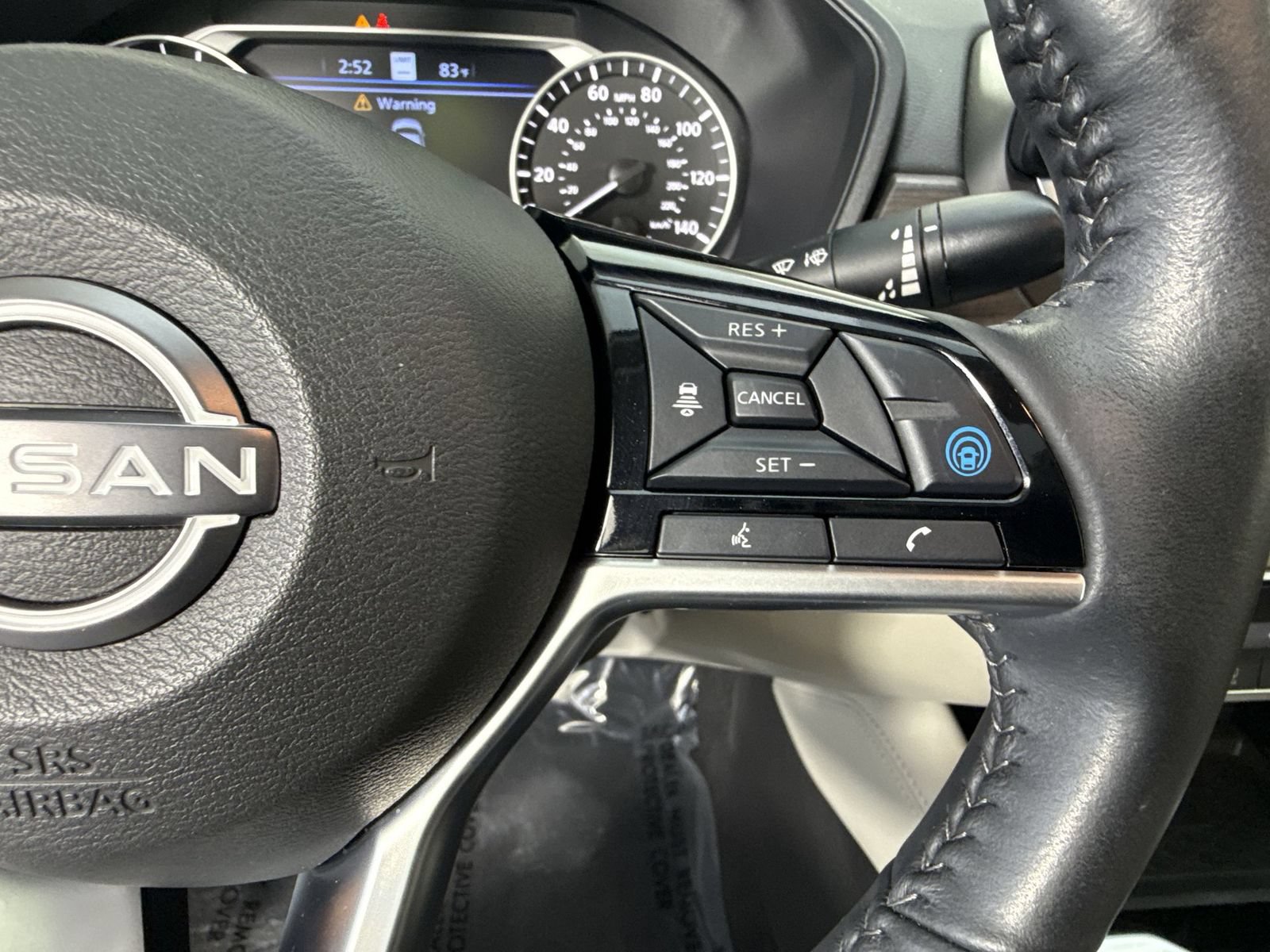 Used 2024 Nissan Altima 2.5 SL FWD image 14