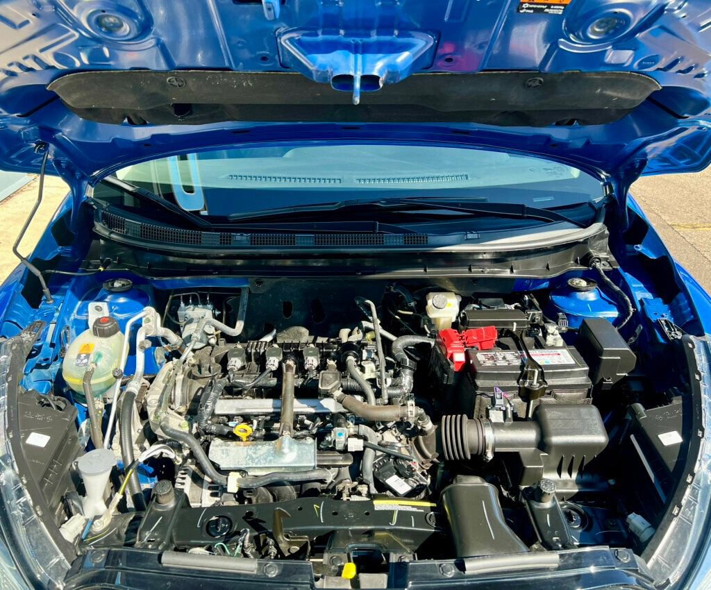 Used 2024 Nissan Kicks SV image 12