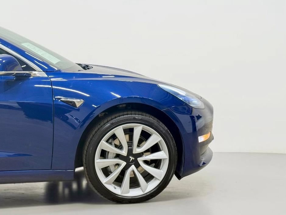Used 2019 Tesla Model 3 Standard Range Plus RWD image 12