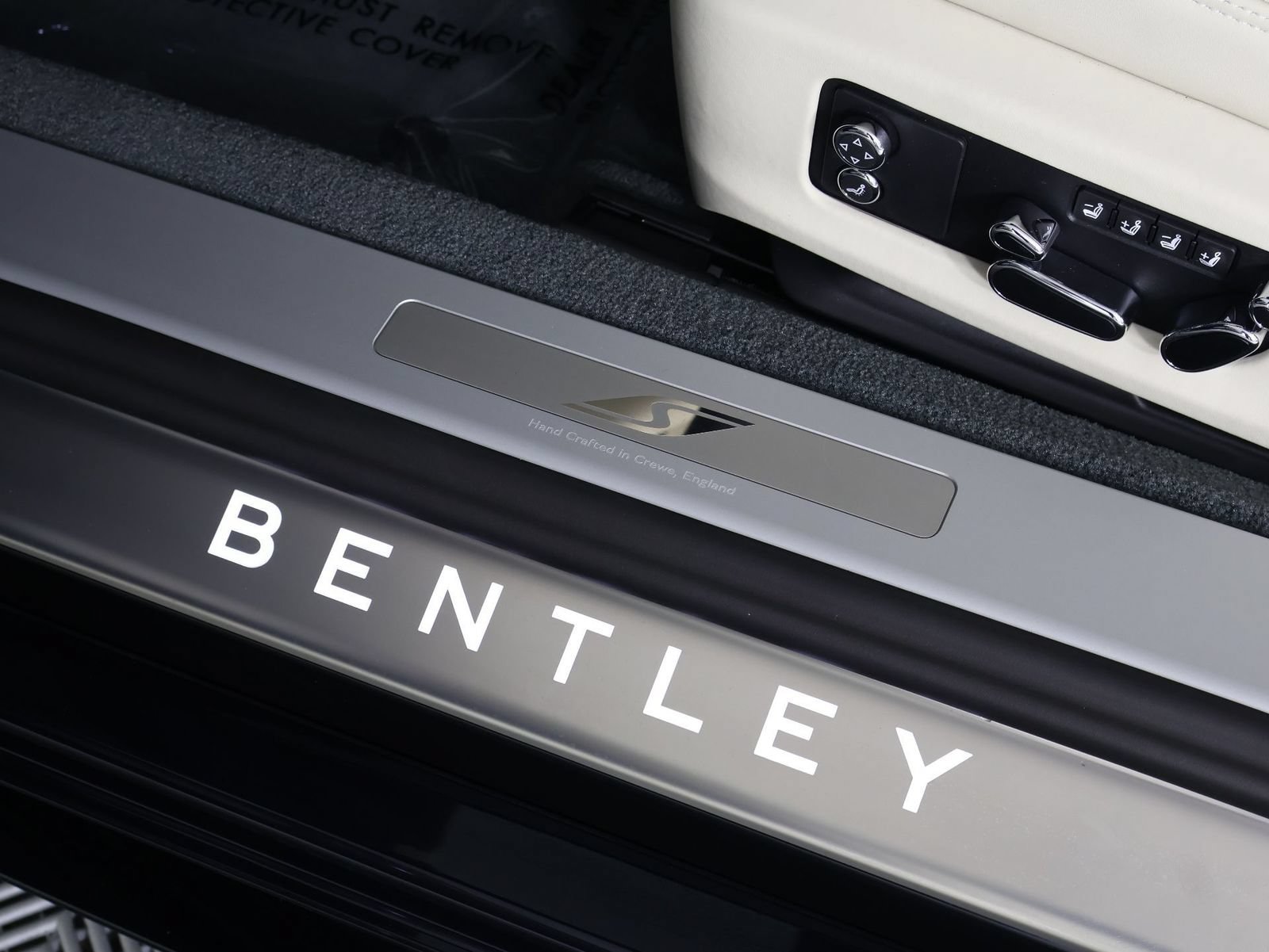 New 2026 Bentley Continental GTC AWD/4WD image 24