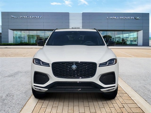 New 2026 Jaguar F-PACE R-Dynamic S image 2