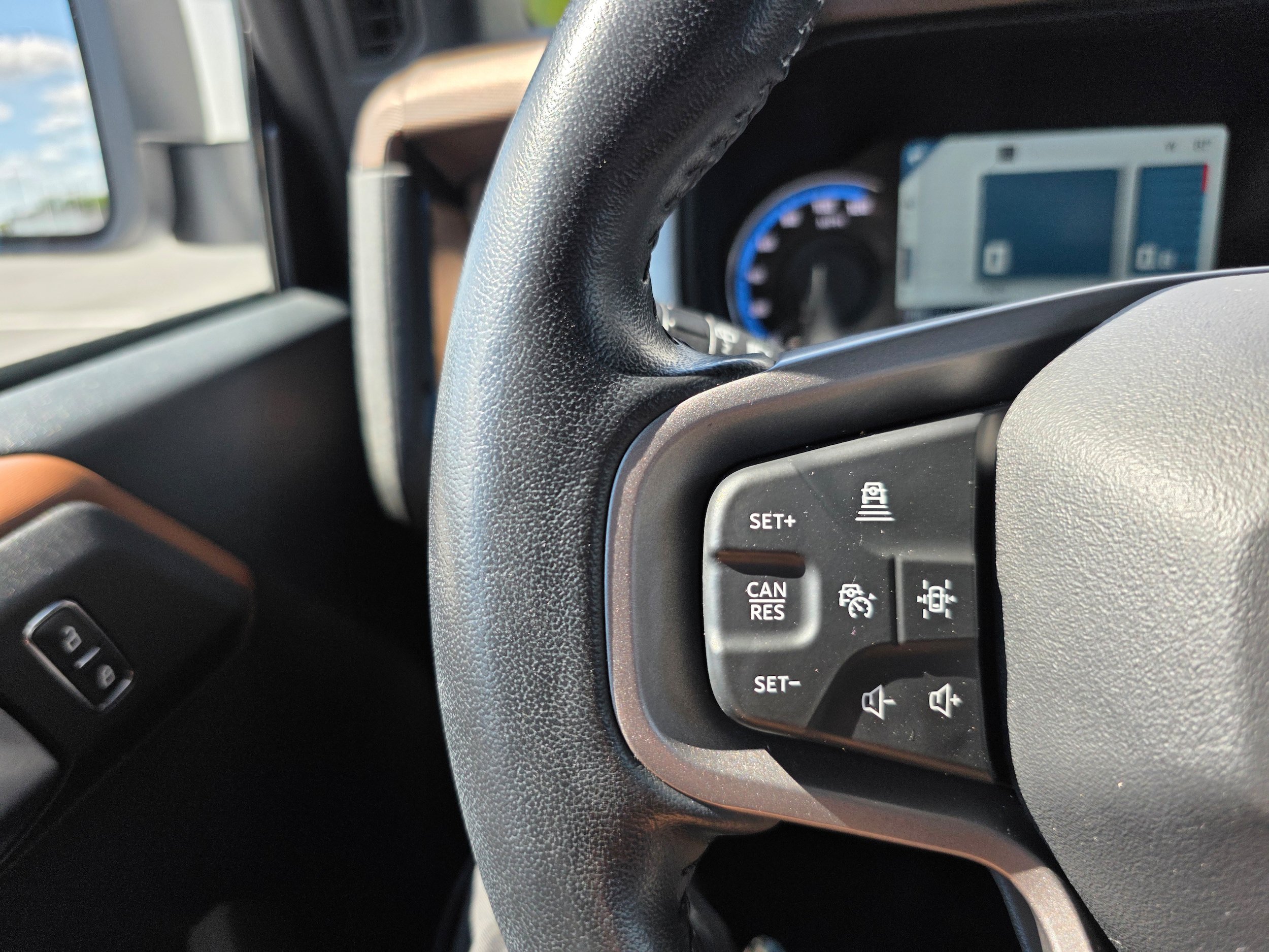 Certified 2023 Ford Bronco Outer Banks AWD/4WD image 16