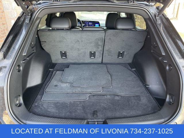 Certified 2024 Chevrolet Equinox EV RS FWD image 23