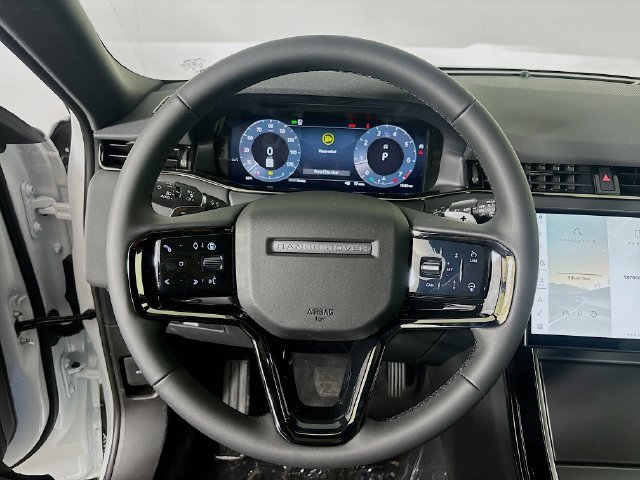 Used 2026 Land Rover Range Rover Evoque S AWD/4WD image 12