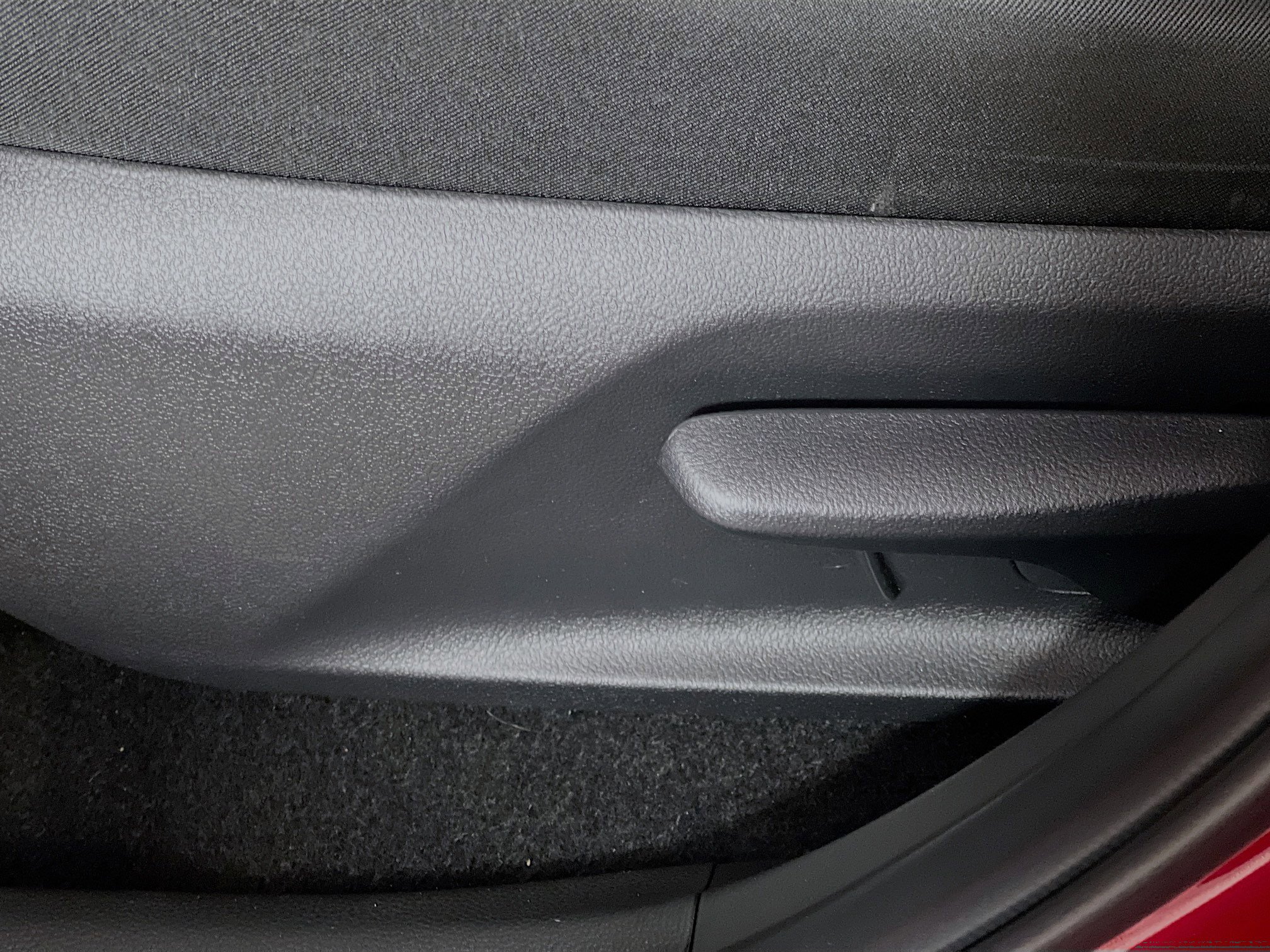 Used 2025 Toyota RAV4 LE image 16