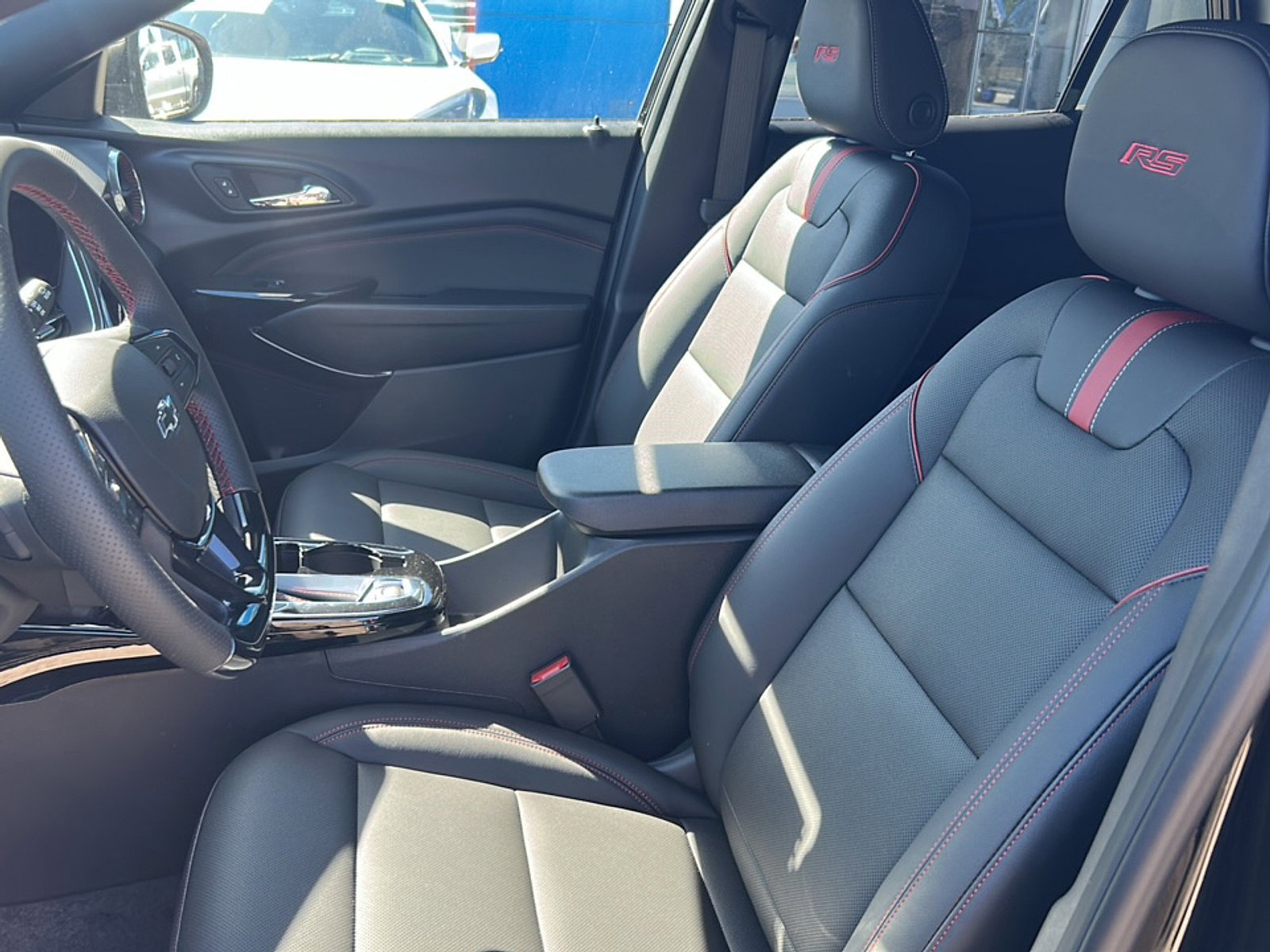 New 2026 Chevrolet Trax RS w/ Sunroof Package FWD image 12
