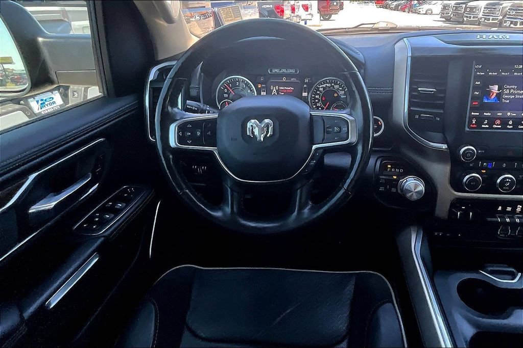 Used 2019 RAM 1500 Laramie AWD/4WD image 5