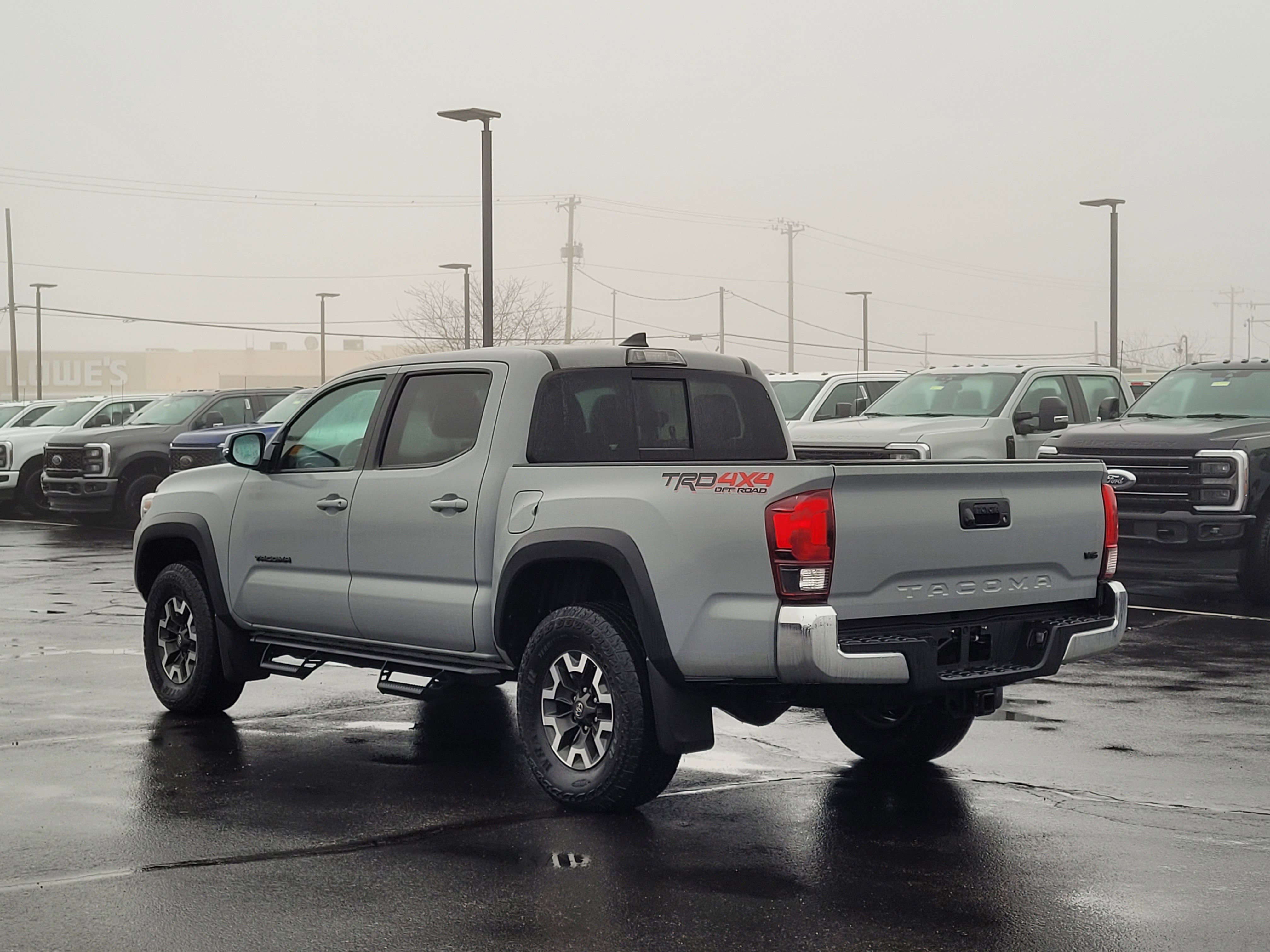 Used 2019 Toyota Tacoma TRD Off-Road image 6