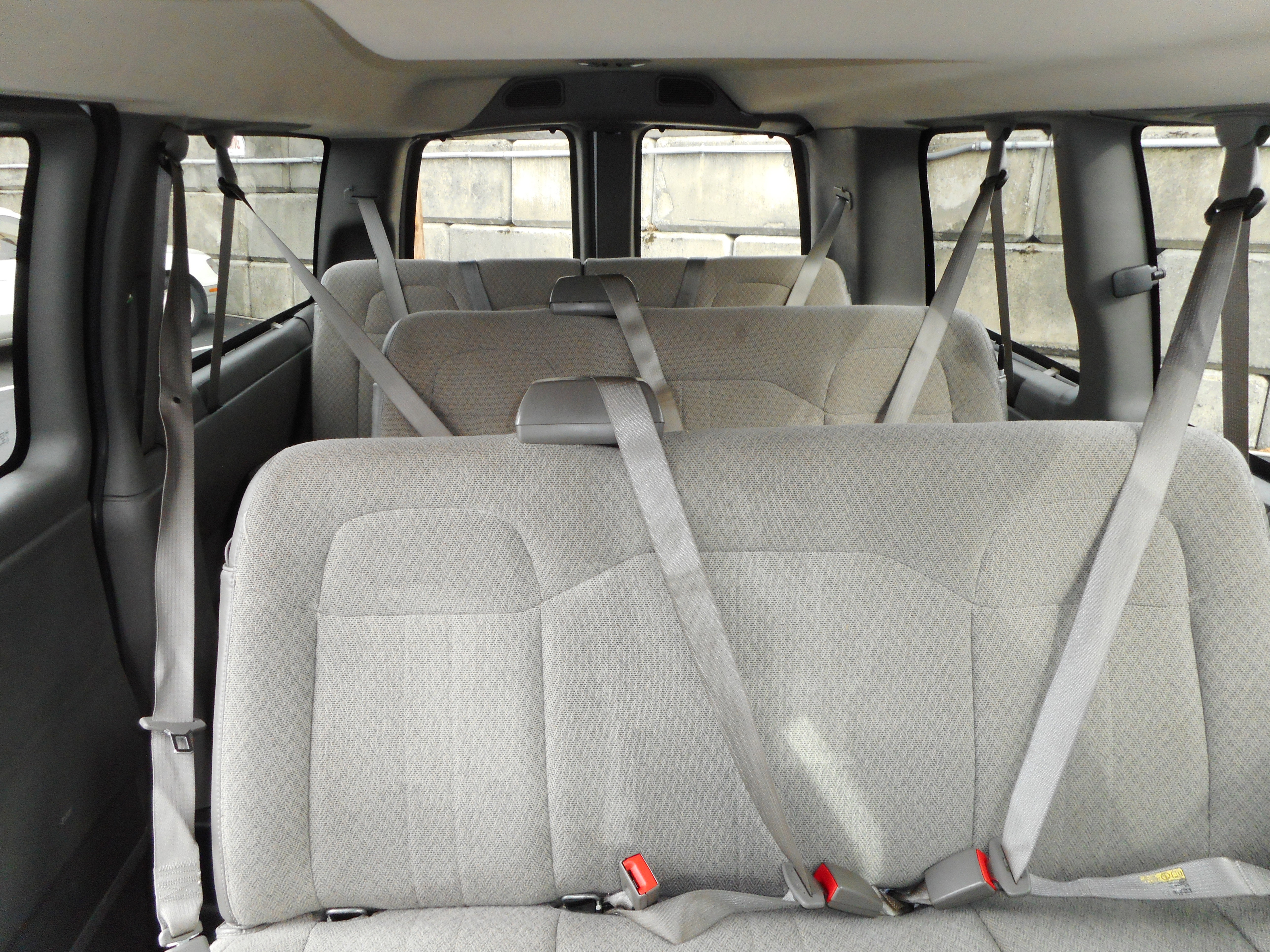 Used 2017 Chevrolet Express 2500 LS RWD image 27