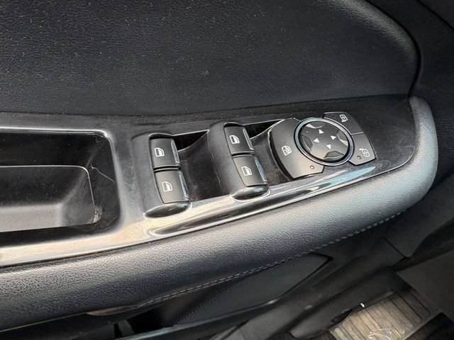 Used 2020 Ford Edge SEL w/ Cold Weather Package AWD/4WD image 15