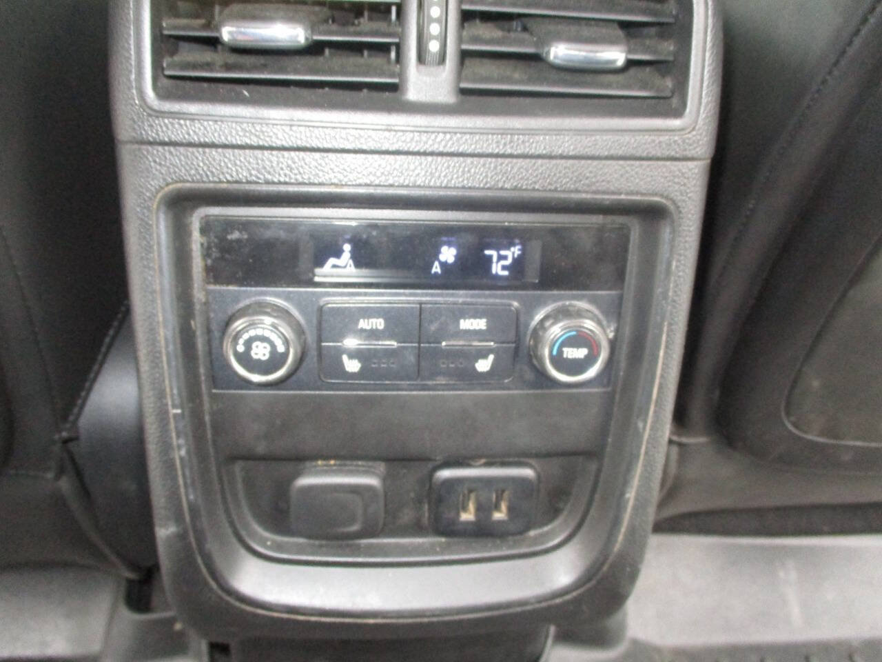 Used 2016 Buick Envision Premium w/ Driver Confidence Package AWD/4WD image 31
