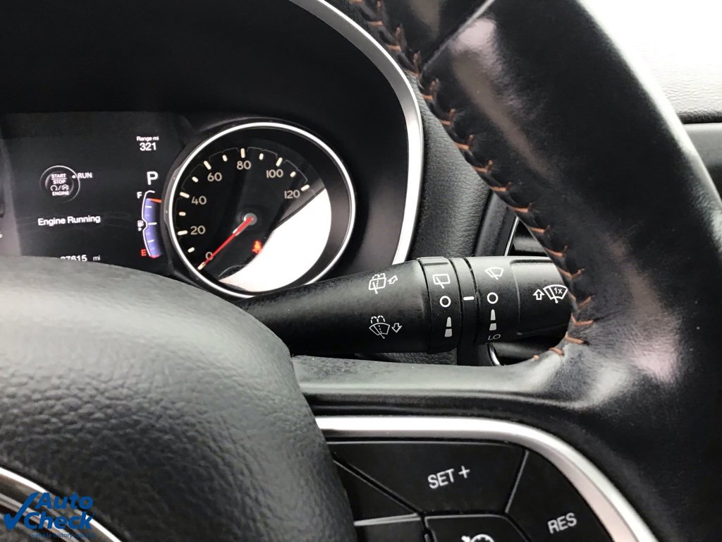 Used 2020 Jeep Compass Latitude w/ Popular Equipment Group image 32